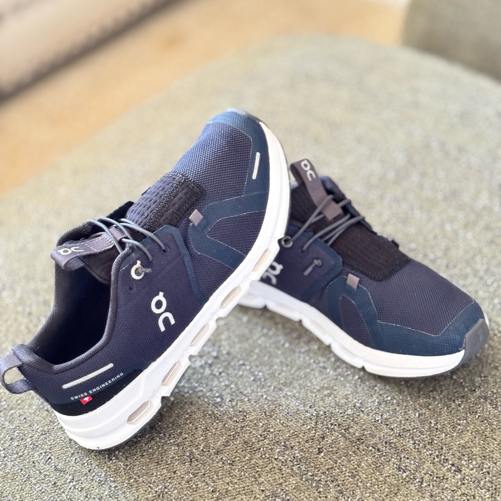 On Cloud Navy and White Sneakers